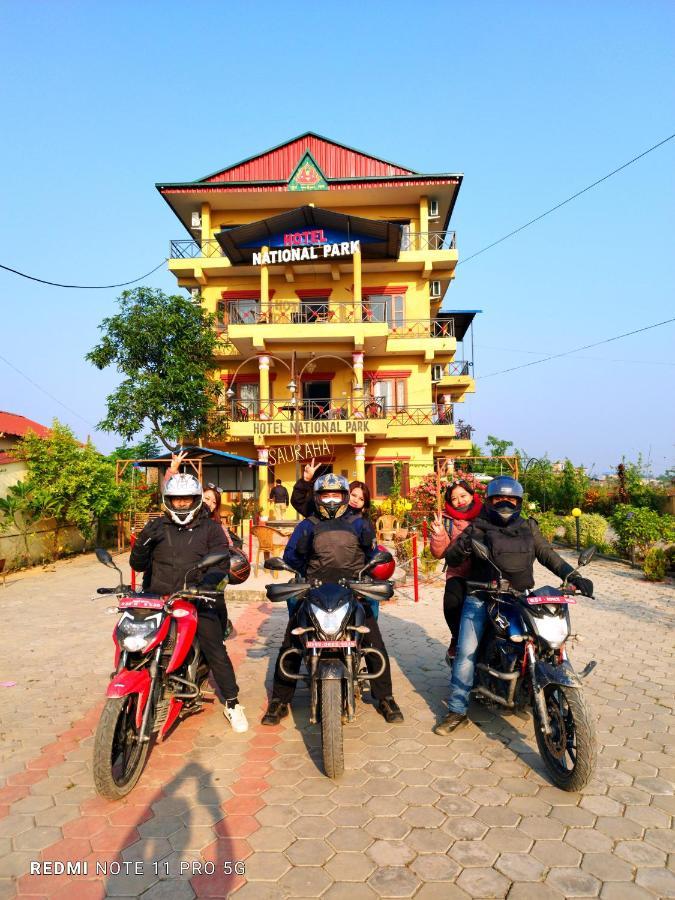 Hotel National Park- A Peaceful Family Home Where You Can Stay Peace And Enjoy And Organize The Wildlife Safari チトワン エクステリア 写真